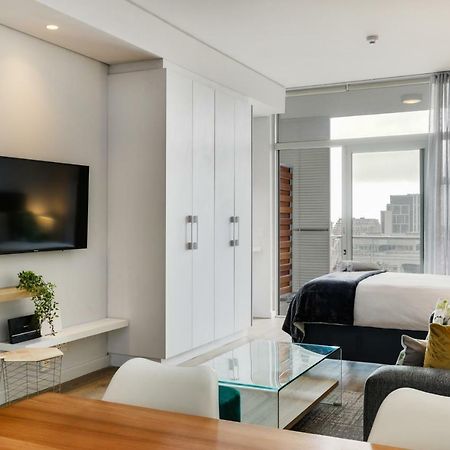 Backup-Power Eco Balcony Apartment Near Table Mountain Cape Town Bagian luar foto