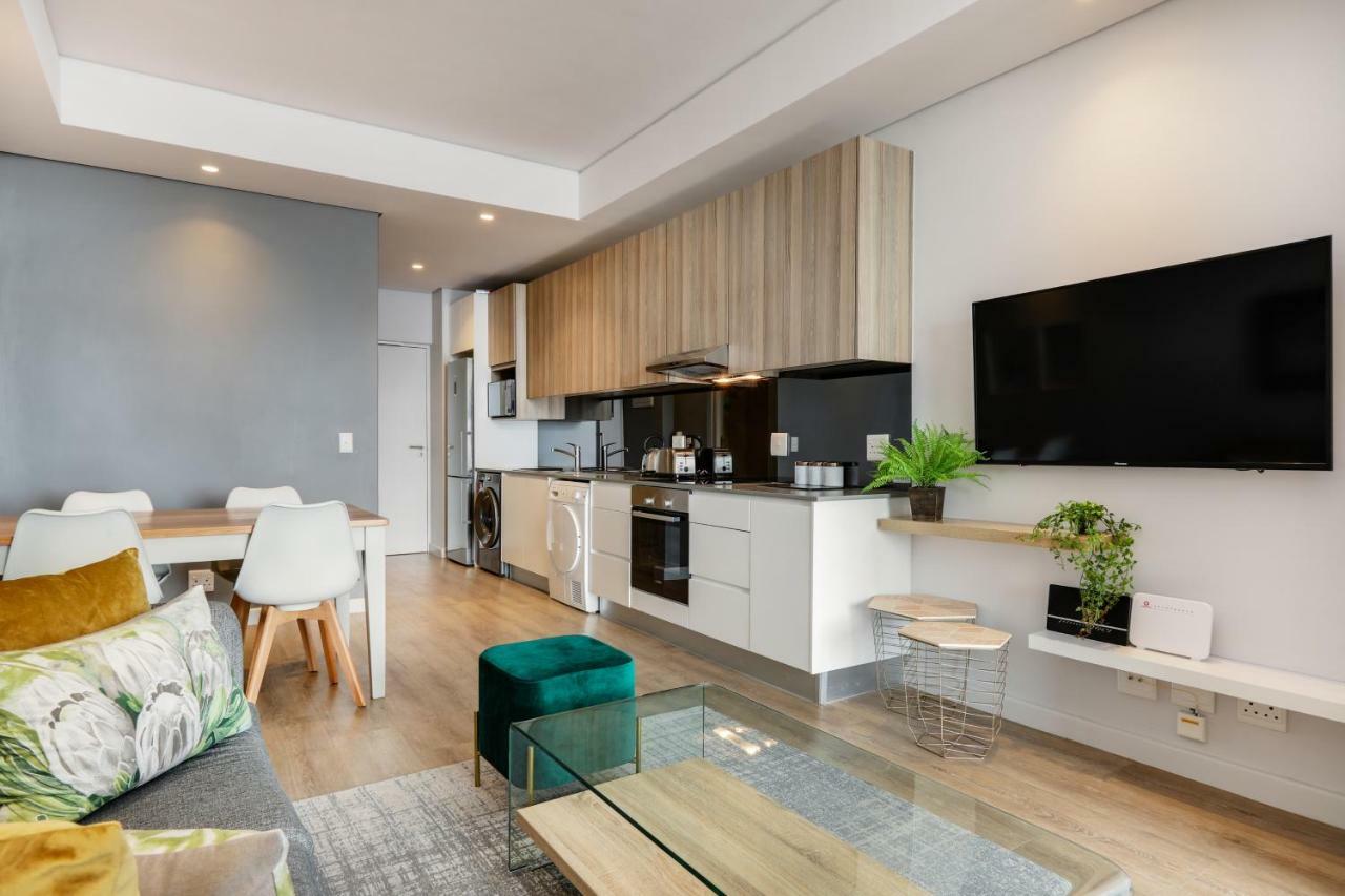 Backup-Power Eco Balcony Apartment Near Table Mountain Cape Town Bagian luar foto