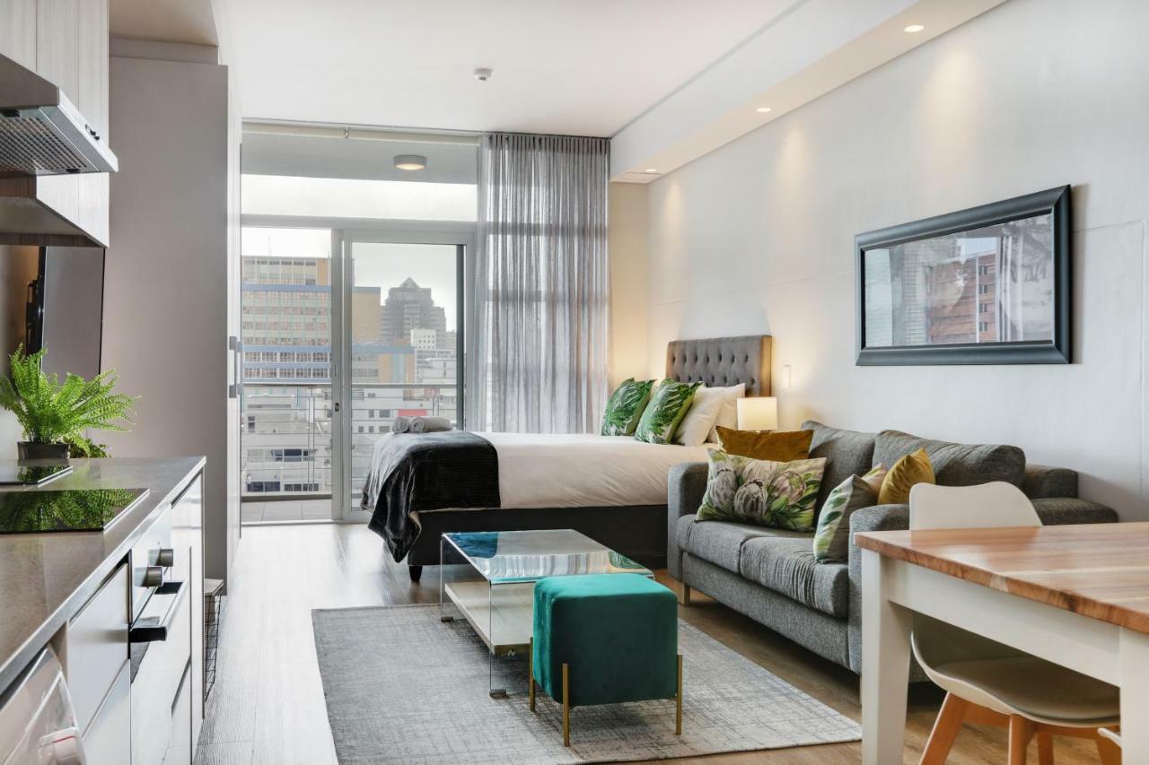 Backup-Power Eco Balcony Apartment Near Table Mountain Cape Town Bagian luar foto
