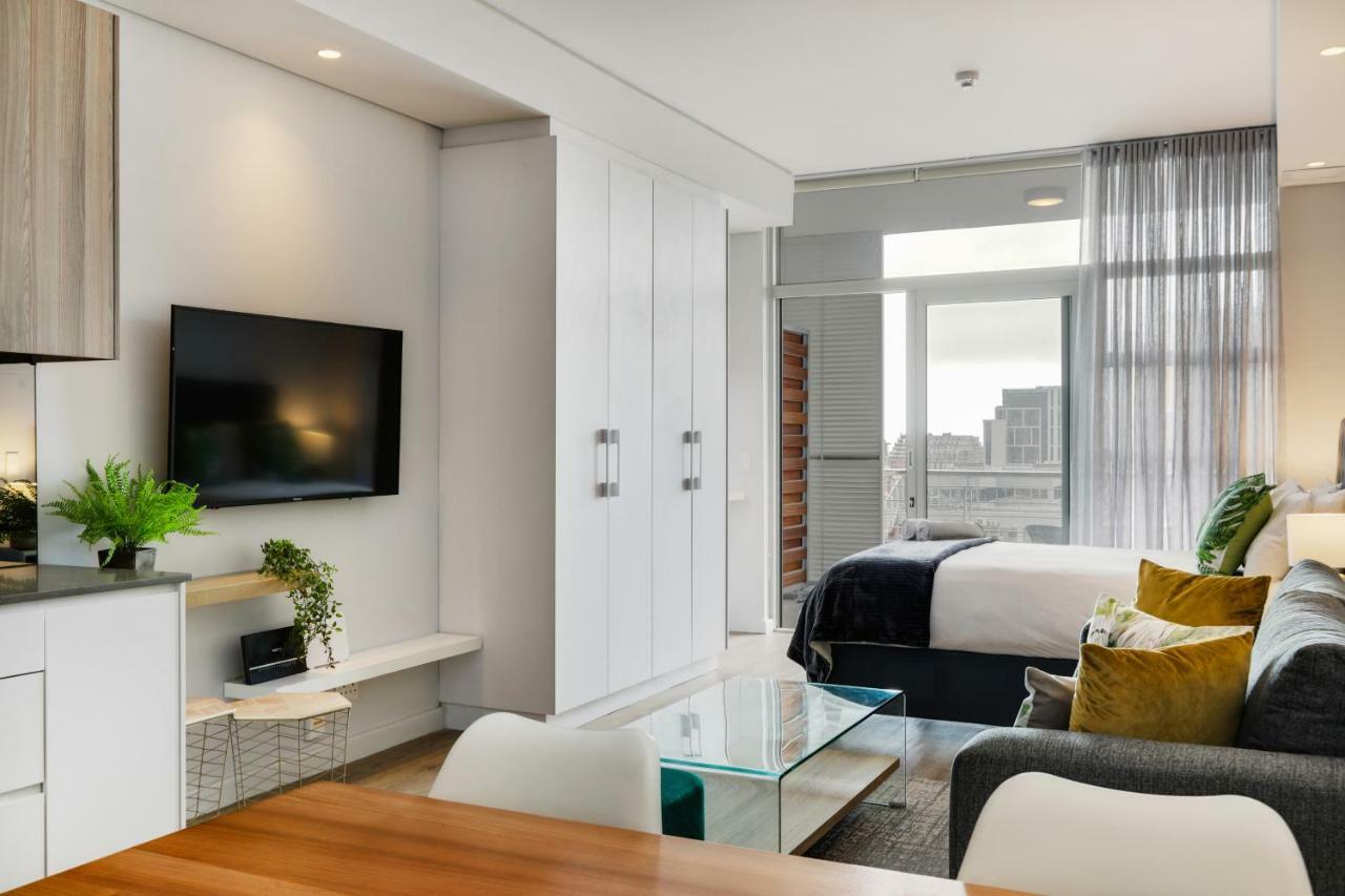Backup-Power Eco Balcony Apartment Near Table Mountain Cape Town Bagian luar foto