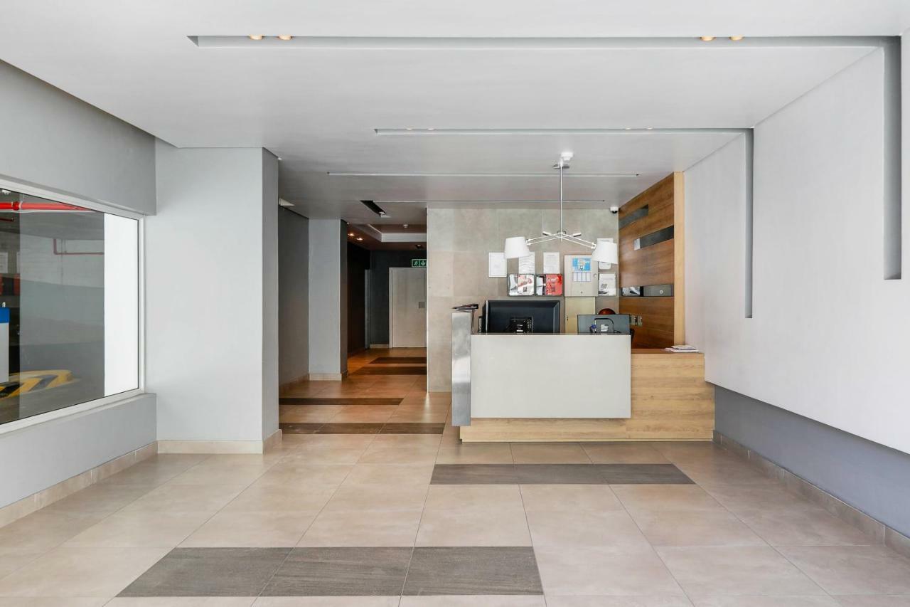 Backup-Power Eco Balcony Apartment Near Table Mountain Cape Town Bagian luar foto